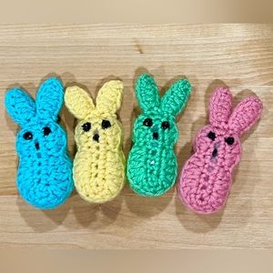 4 piece set of Peep-inspired bunnies